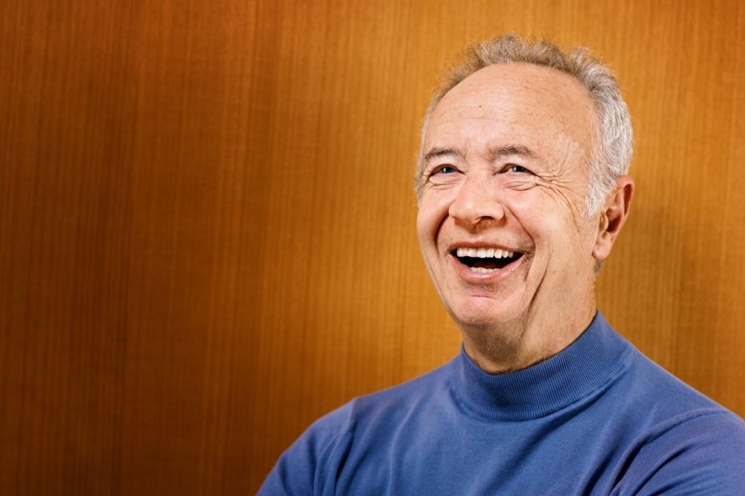 Former Intel CEO and Chairman, tech pioneer Andy Grove dead at 79