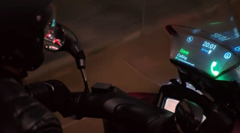 Samsung's smart windshield for motorbikes will let you use your smartphone while driving