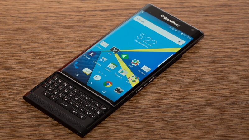 BlackBerry's expensive Priv gets slight price cut due to slow sales