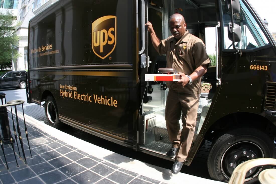 UPS finally allows customers to track packages on a map in real time
