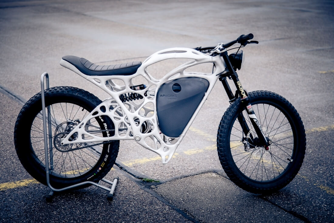 This 3D printed, electric motorcycle weighs just 77 pounds