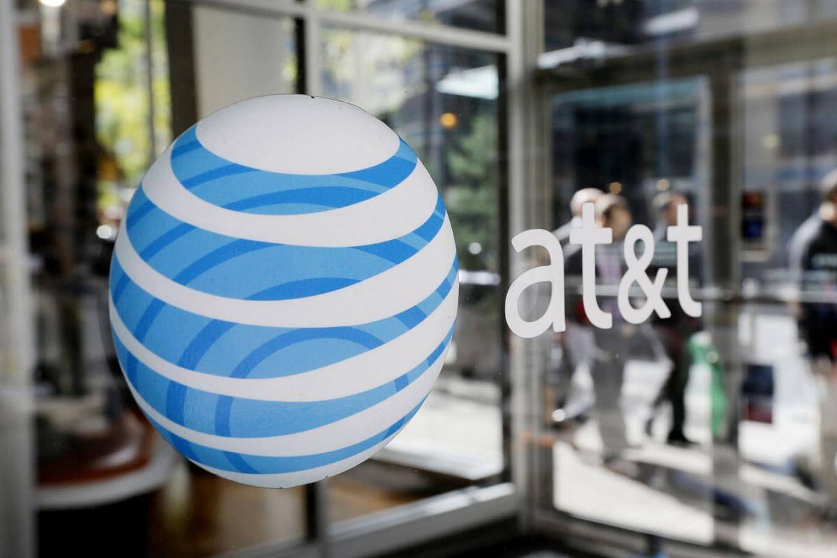 AT&T is simplifying its smartphone purchase and upgrade options