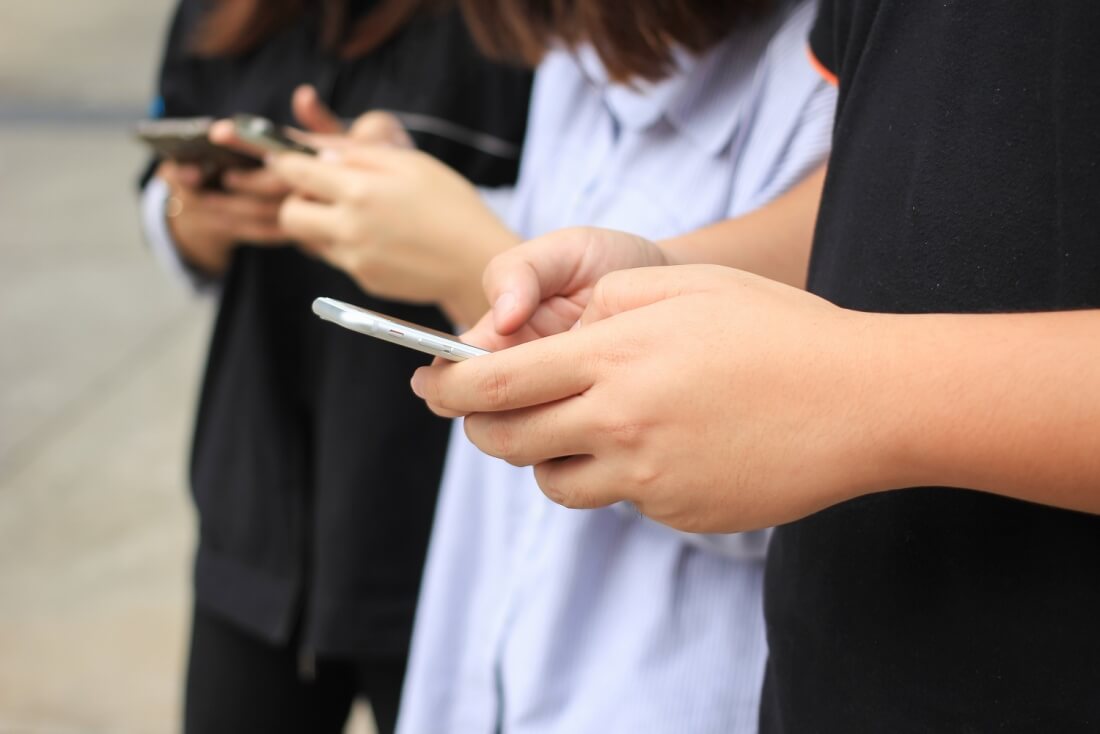 Australia will be the next country to embed traffic lights into sidewalks for smartphone users