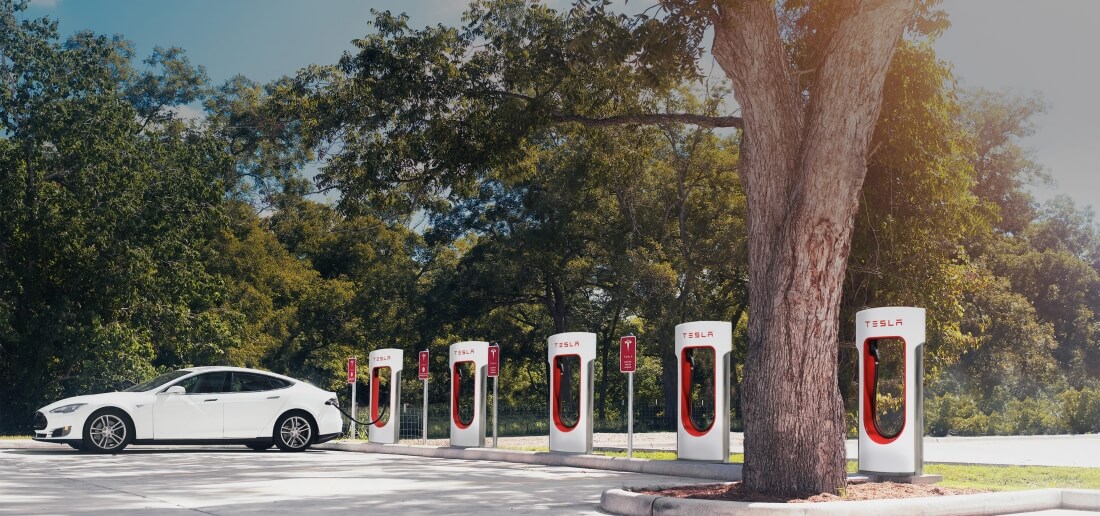 Tesla's Model 3 won't have unfettered access to Supercharger network