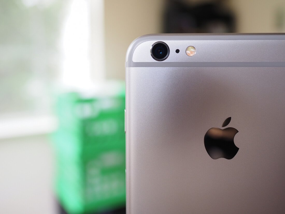 Despite decline in sales, Apple has sold its billionth iPhone