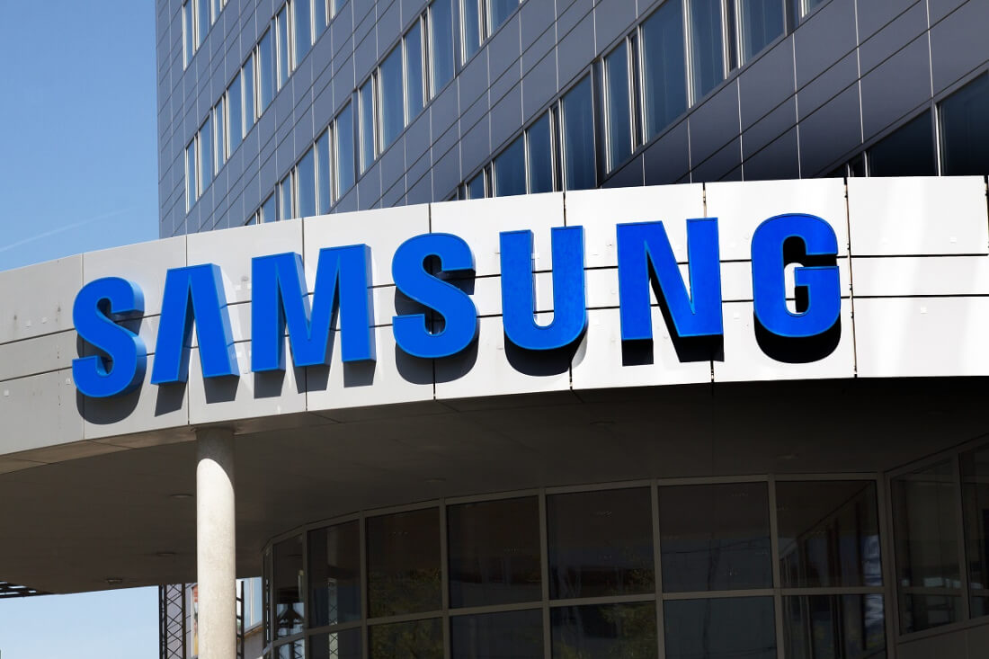 Samsung had another record quarter, but warns of stagnant smartphone market