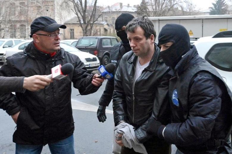 High-profile hacker Guccifer sentenced to 52 months behind bars