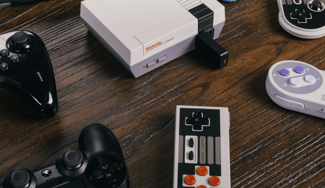 Play the NES Classic wirelessly with this tiny adaptor