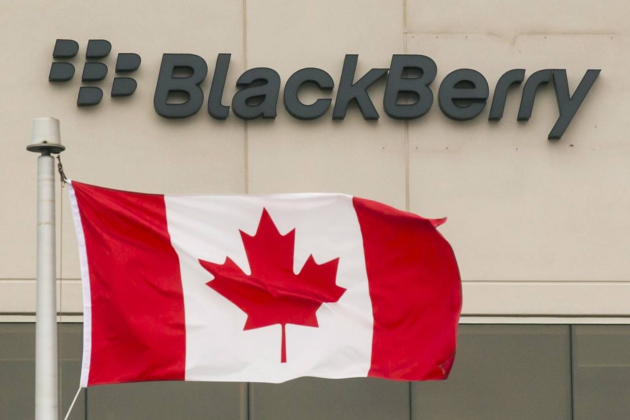 BlackBerry shifts gears, opens research center for self-driving technology