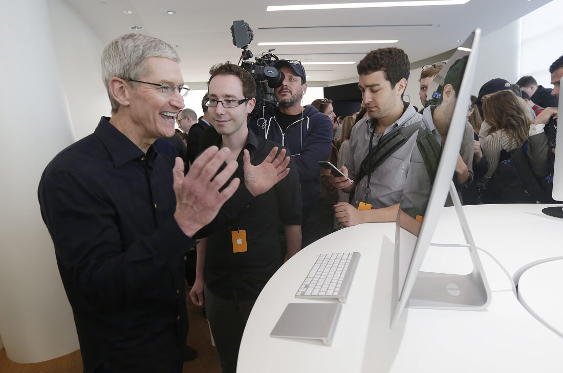 Tim Cook reaffirms Apple's commitment to desktops, whatever that means