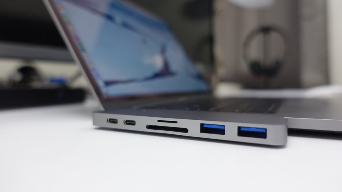 MacBook Pros get third party dock and clever USB-C adapter to put your dongle troubles to rest