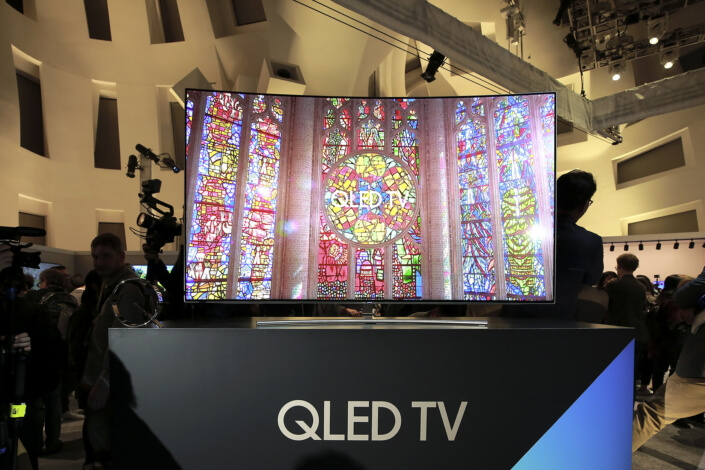 Samsung unveils stunning new flagship QLED TVs at CES