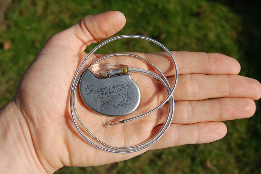 FDA confirms that St. Jude cardiac devices contain hacking vulnerabilities; company issues patch