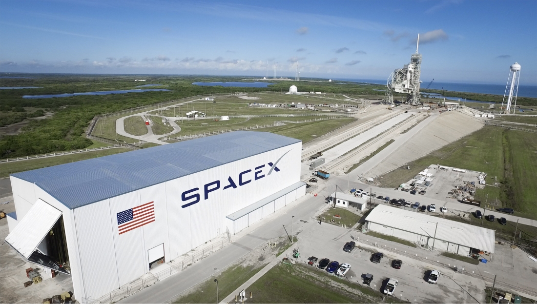 SpaceX Falcon 9 rocket propulsion-system components prone to cracking, preliminary report reveals