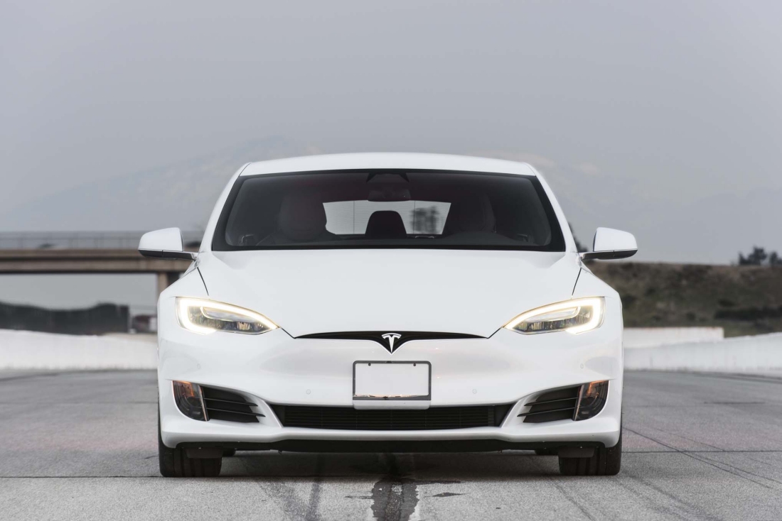 Tesla Model S P100D sets new production car acceleration record