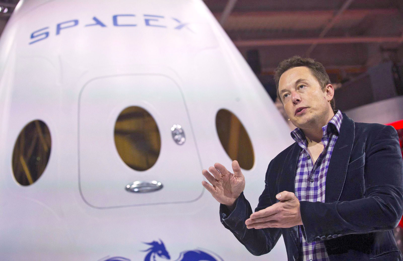 SpaceX to send two private citizens on a trip around the moon next year