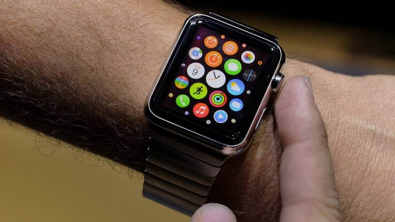 Driver caught looking at Apple Watch fined for distracted driving