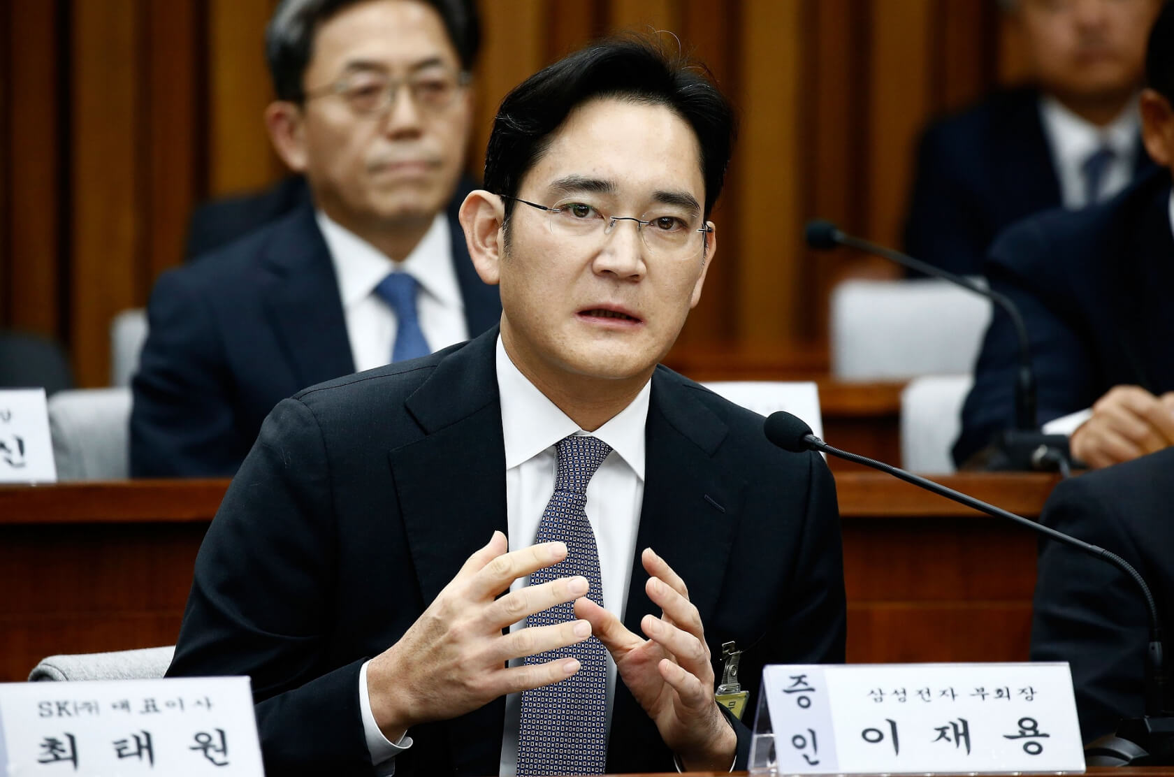 Samsung heir Lee Jae-yong sentenced to five years in prison for corruption