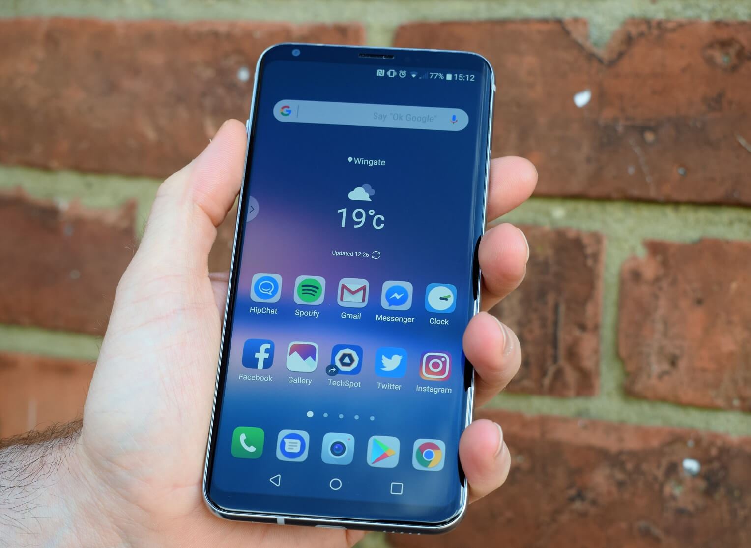 LG V30 hands-on: Believe the hype