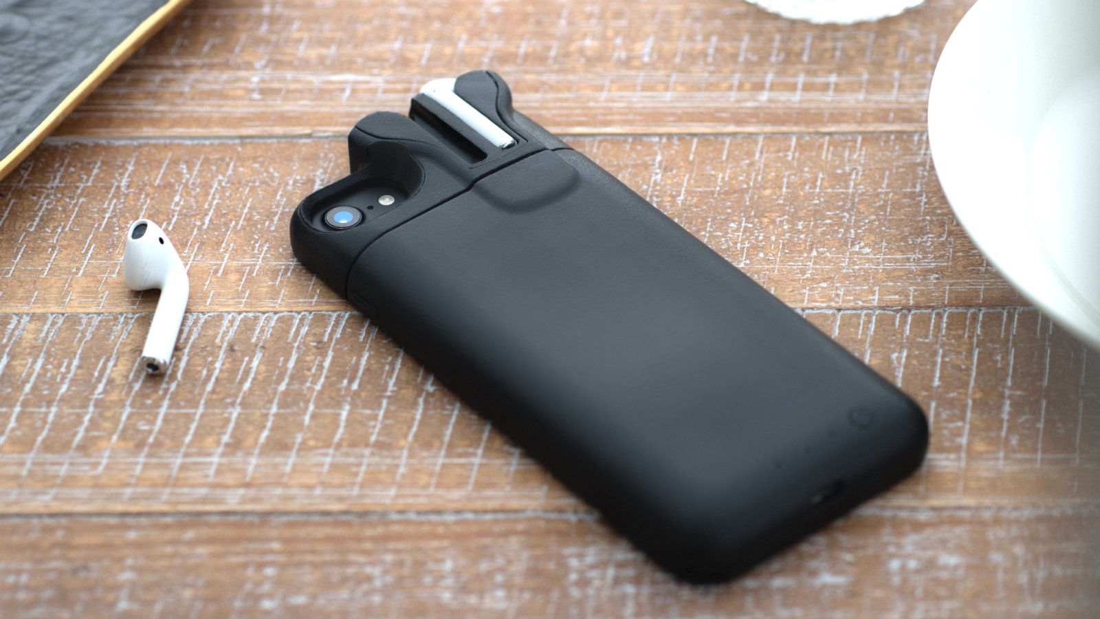 Pebble founder's next chapter: a battery case for iPhone and AirPods