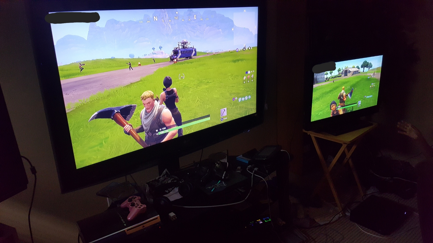 toelage dealer diamant Epic Games briefly enabled cross-play on Fortnite between PlayStation and  Xbox | TechSpot