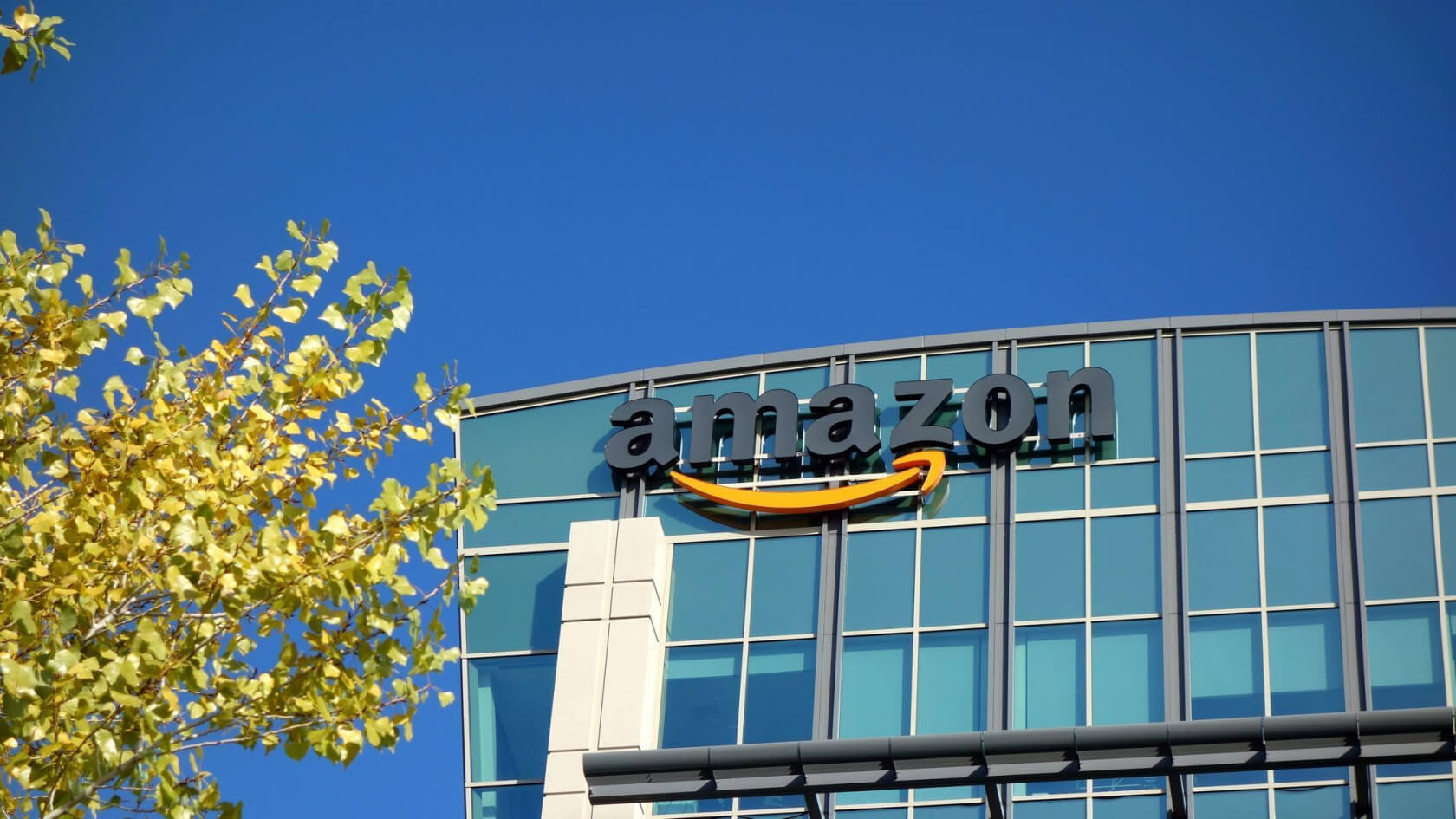 Amazon planning to monitor customer service workers' keyboard and mouse strokes