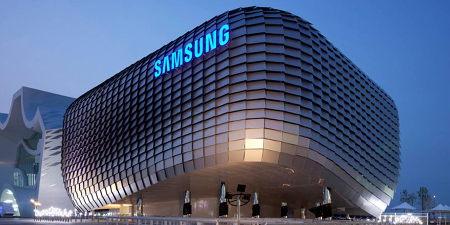 Samsung posts record quarterly results, announces leadership changes