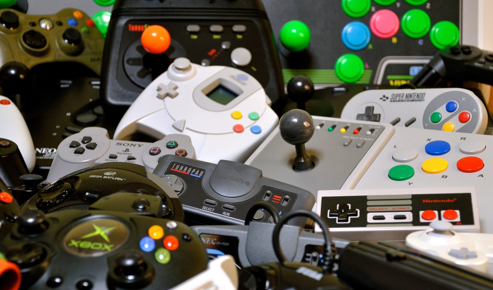 Play Retro Games Online - 40,000+ Classic Video Game Roms - Retro