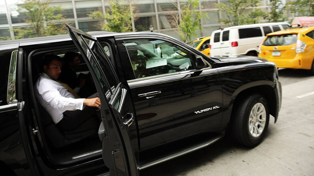 Uber files patent to reduce motion sickness for autonomous vehicle passengers