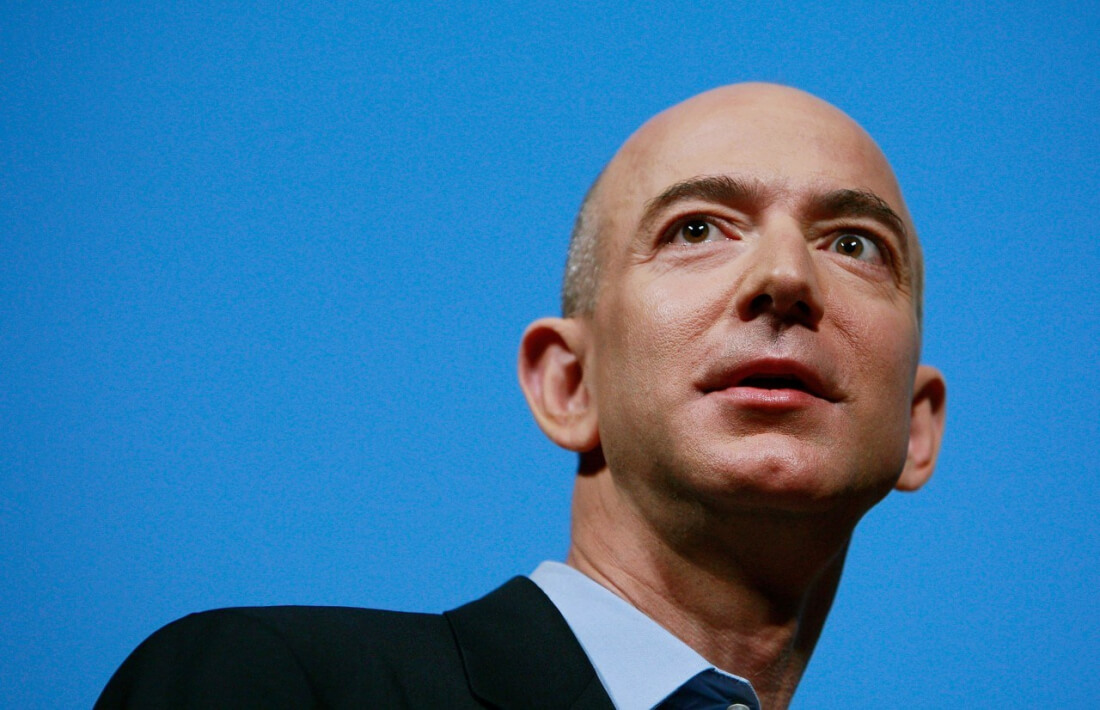 Amazon teams up with JPMorgan Chase and Berkshire Hathaway to create a new healthcare company