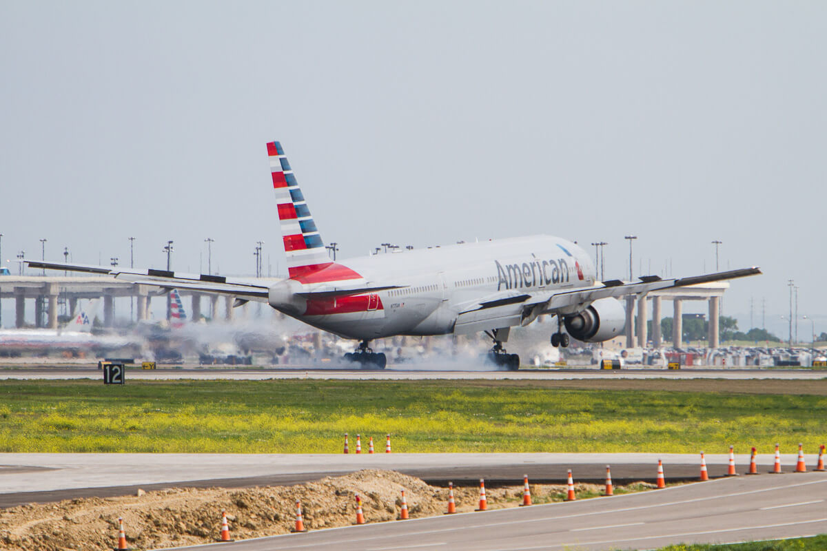 Google Flights can now predict delays and reveals the services missing from basic economy fares