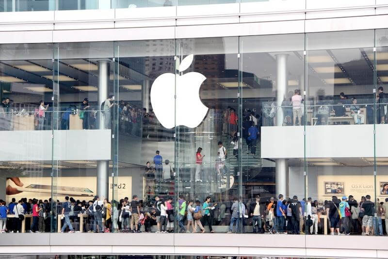 Two Hong Kong Apple store staff taken to hospital after iPhone battery starts emitting smoke