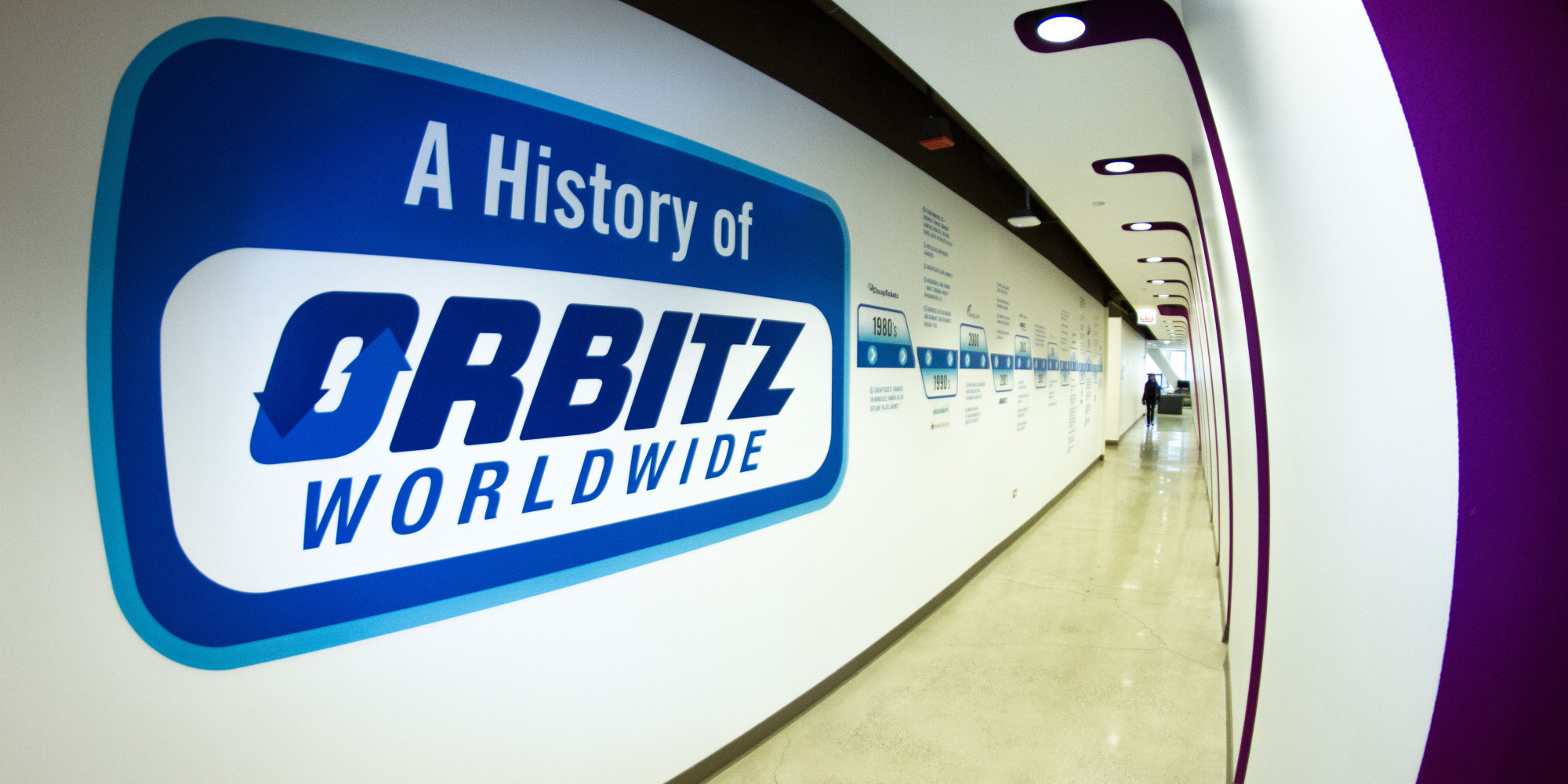 Travel fare aggregator Orbitz says attacker may have accessed 880,000 payment cards