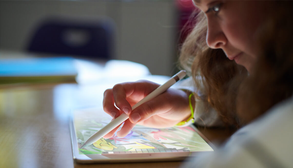 Apple launches new iPad with Pencil support, aims at schools with $299 price point and 200GB free iCloud storage