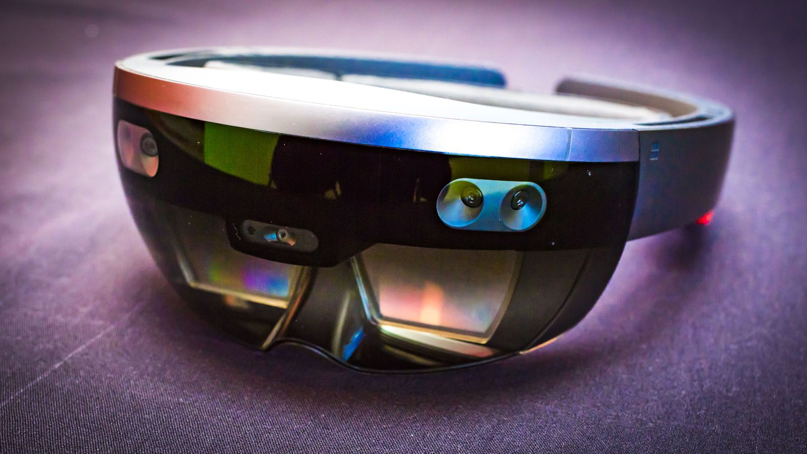 Microsoft's next HoloLens could be powered by Qualcomm's Snapdragon XR1 platform