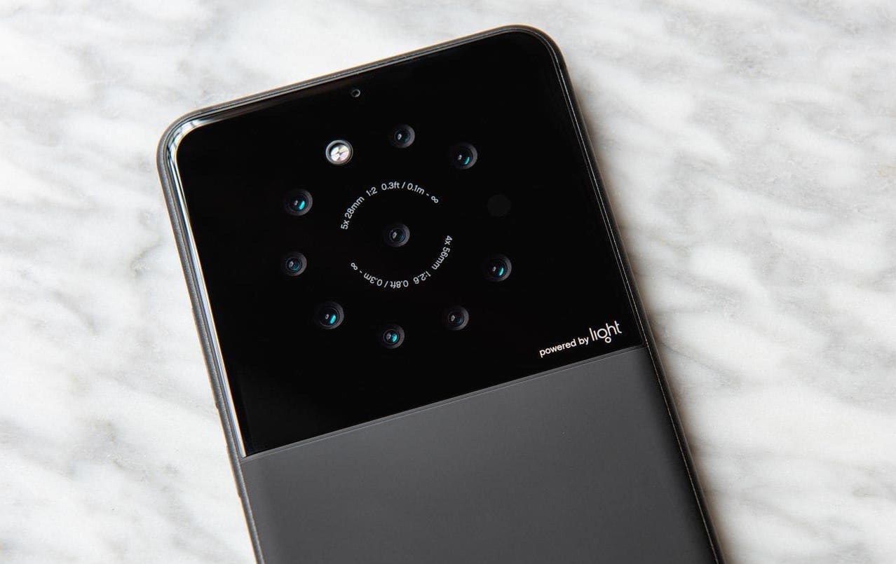 Camera-maker Light is bringing nine lenses to a smartphone