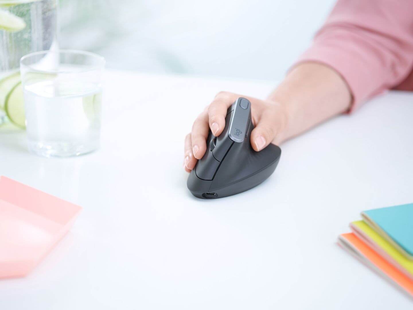 Logitech unveils its first vertical mouse, the MX Vertical