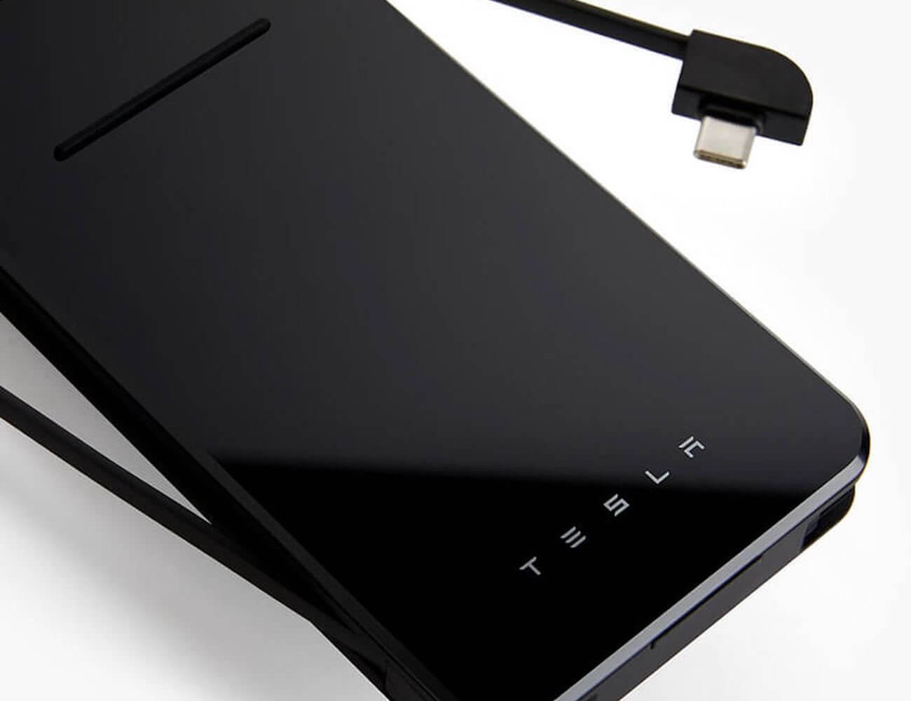 Tesla is restocking and lowering the price of its wireless charging battery bank