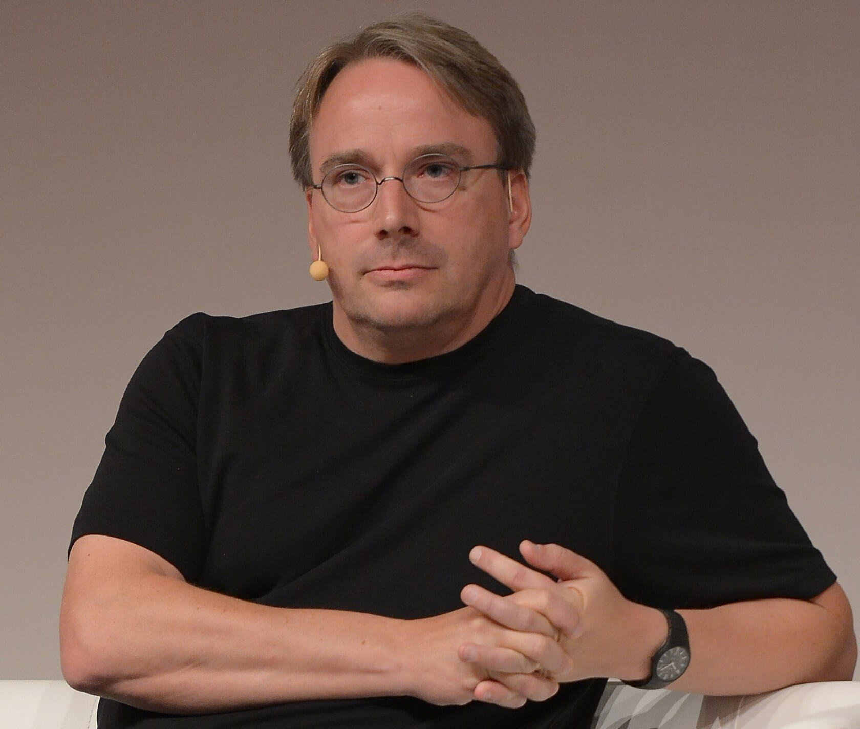 Linus Torvalds returns to Linux project after time off to address his behavior