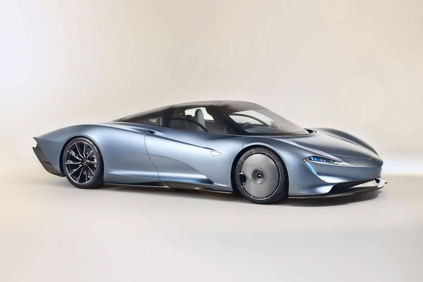 McLaren unveils the Speedtail, its fastest road car to date