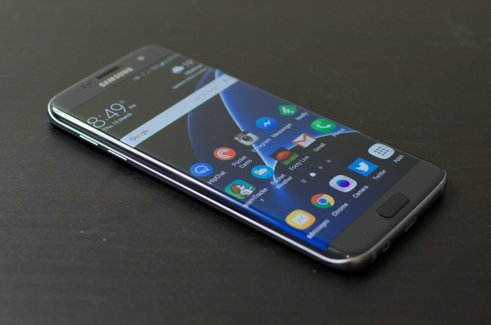 Samsung will reportedly implement a 14-day trial limit on free themes