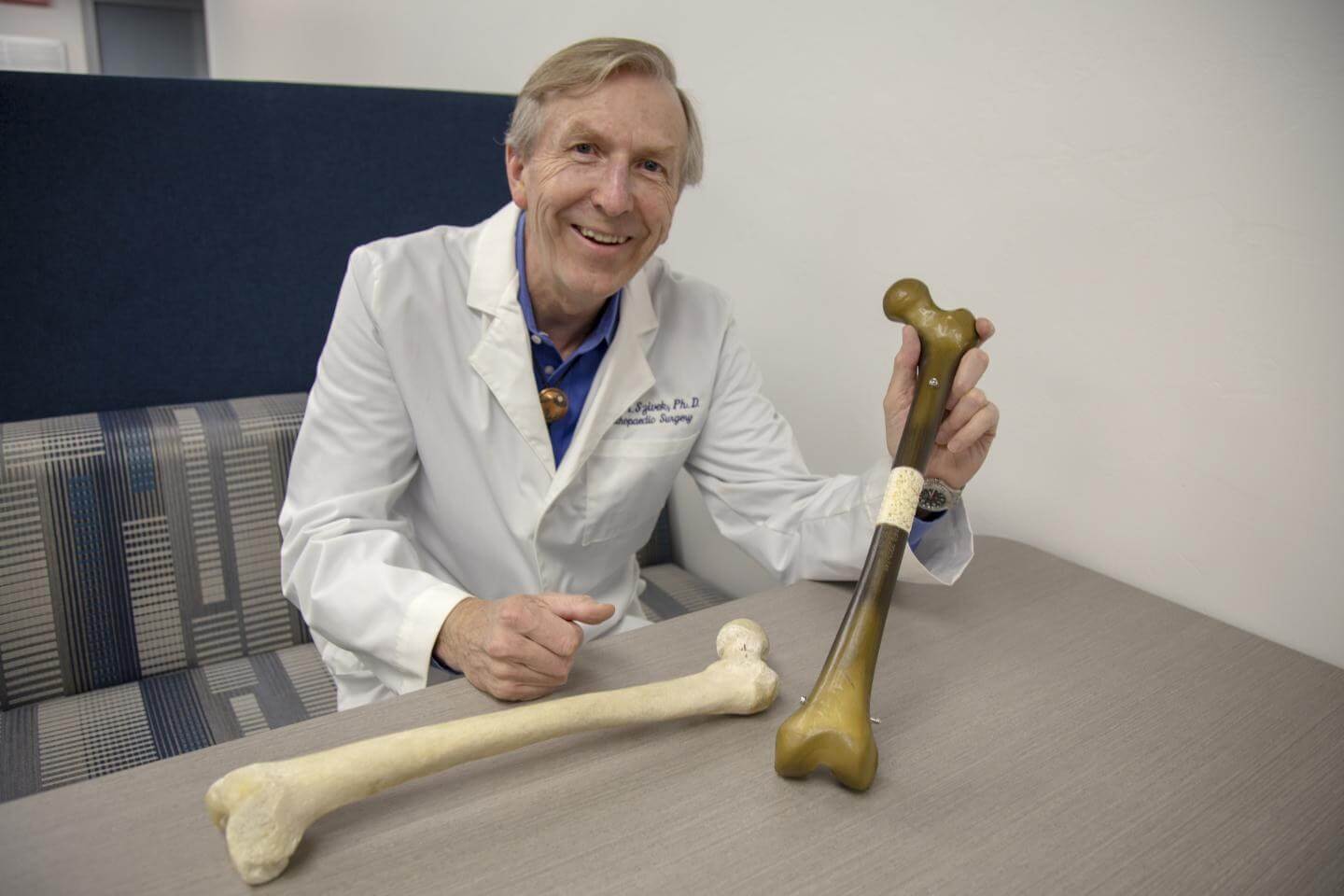 DoD-funded study will use 3D printing to help regrow damaged bones in military personnel