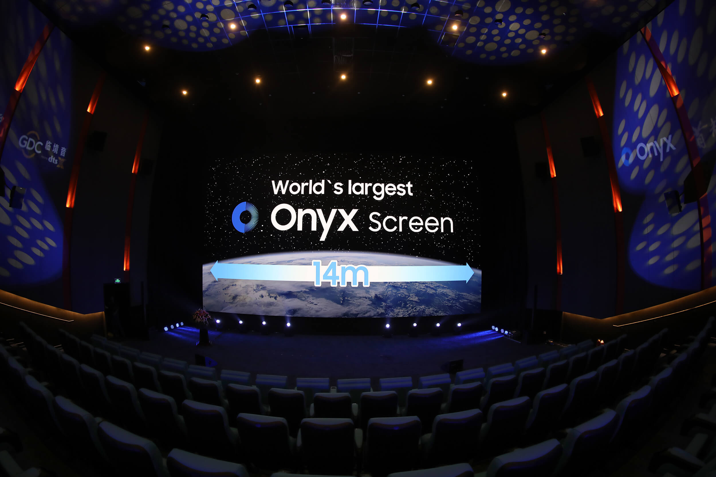 Samsung completes installation of massive 46.2-foot Onyx Cinema display