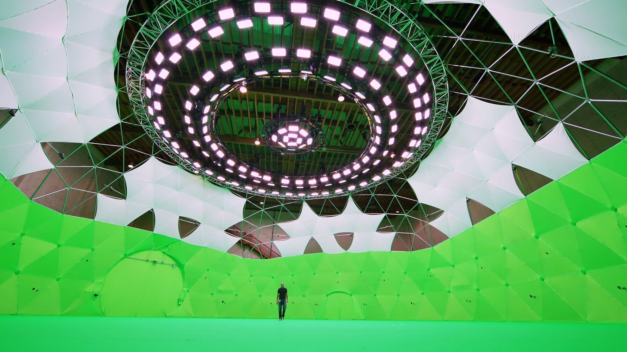 Intel has the world's largest 360-degree movie set