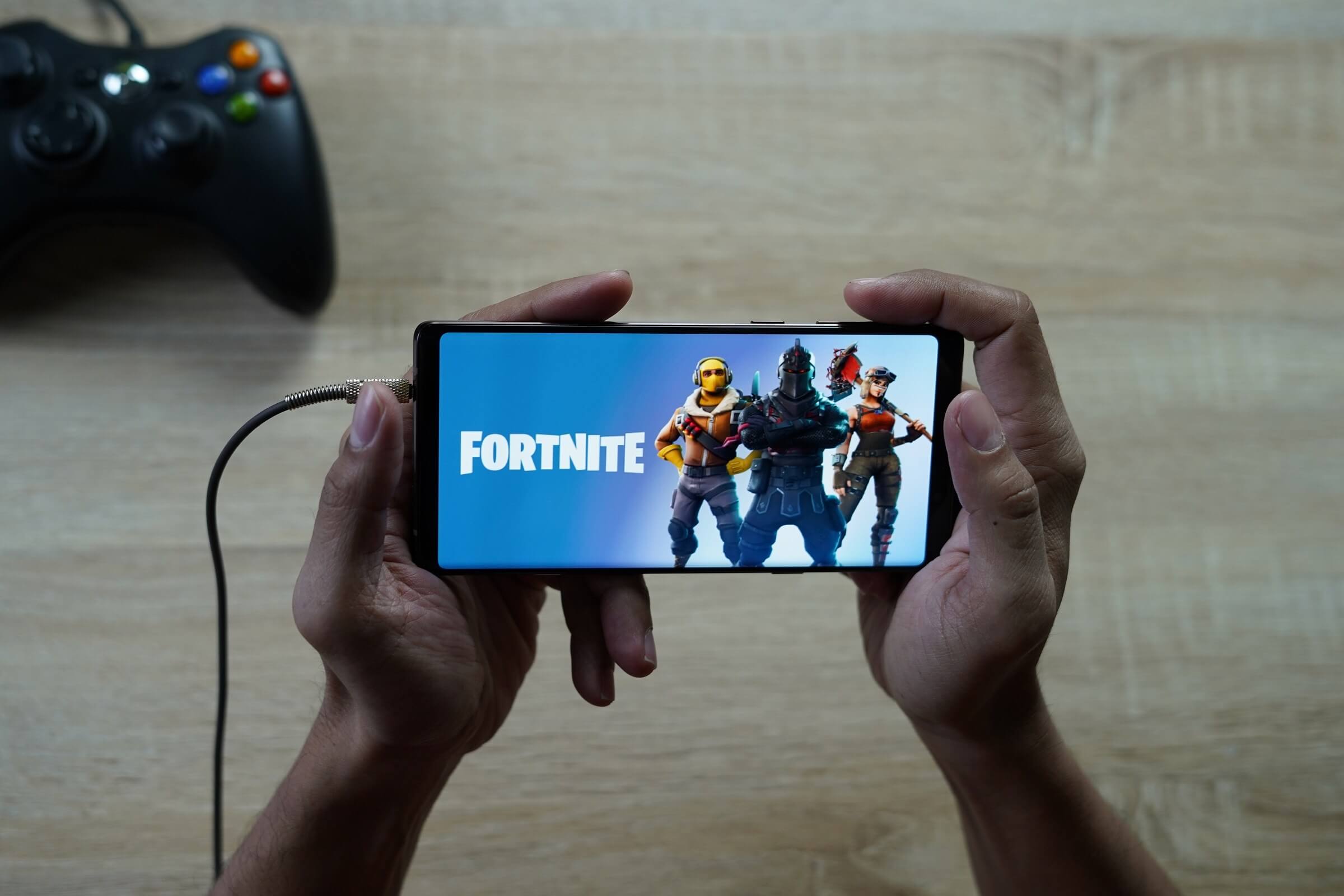 Got a OnePlus 8 handset? You can now play Fortnite Mobile at 90fps