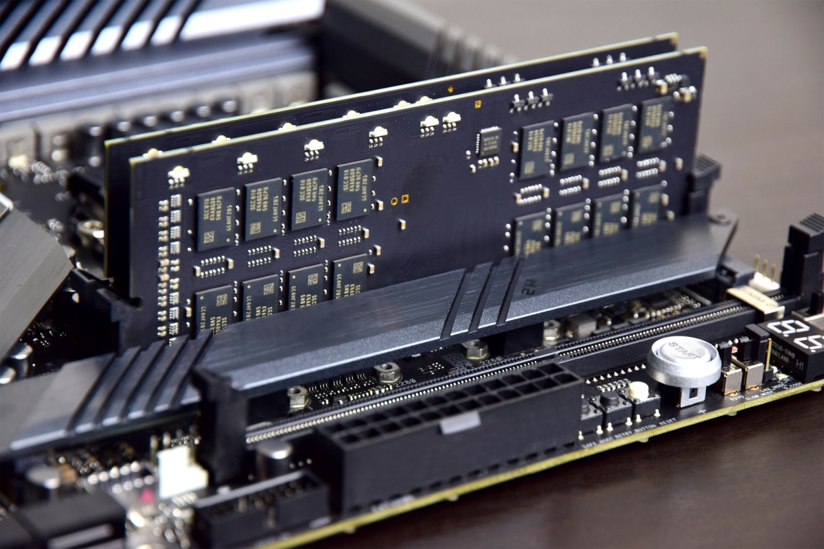 Double height DDR4 offers twice the capacity but a fraction of the compatibility