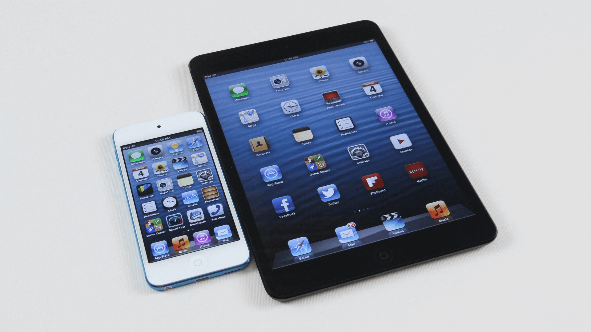 Процессор айпад. Айпод и айпад. Apple айфон айпад Айпод. Apple IPAD Touch. Айпод айпад разница.
