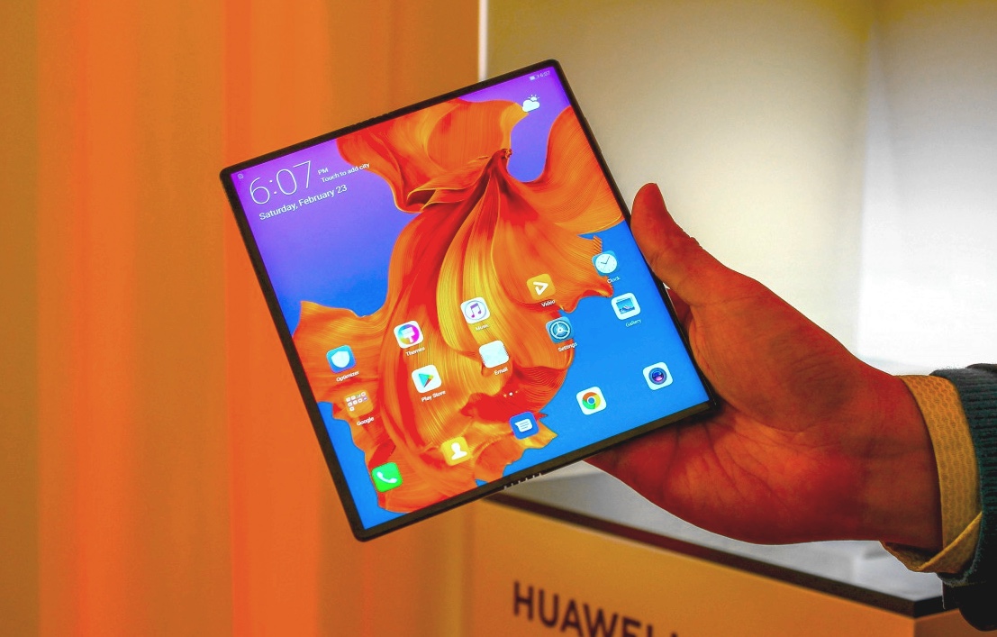 Huawei's $2,400 folding Mate X finally arrives next month