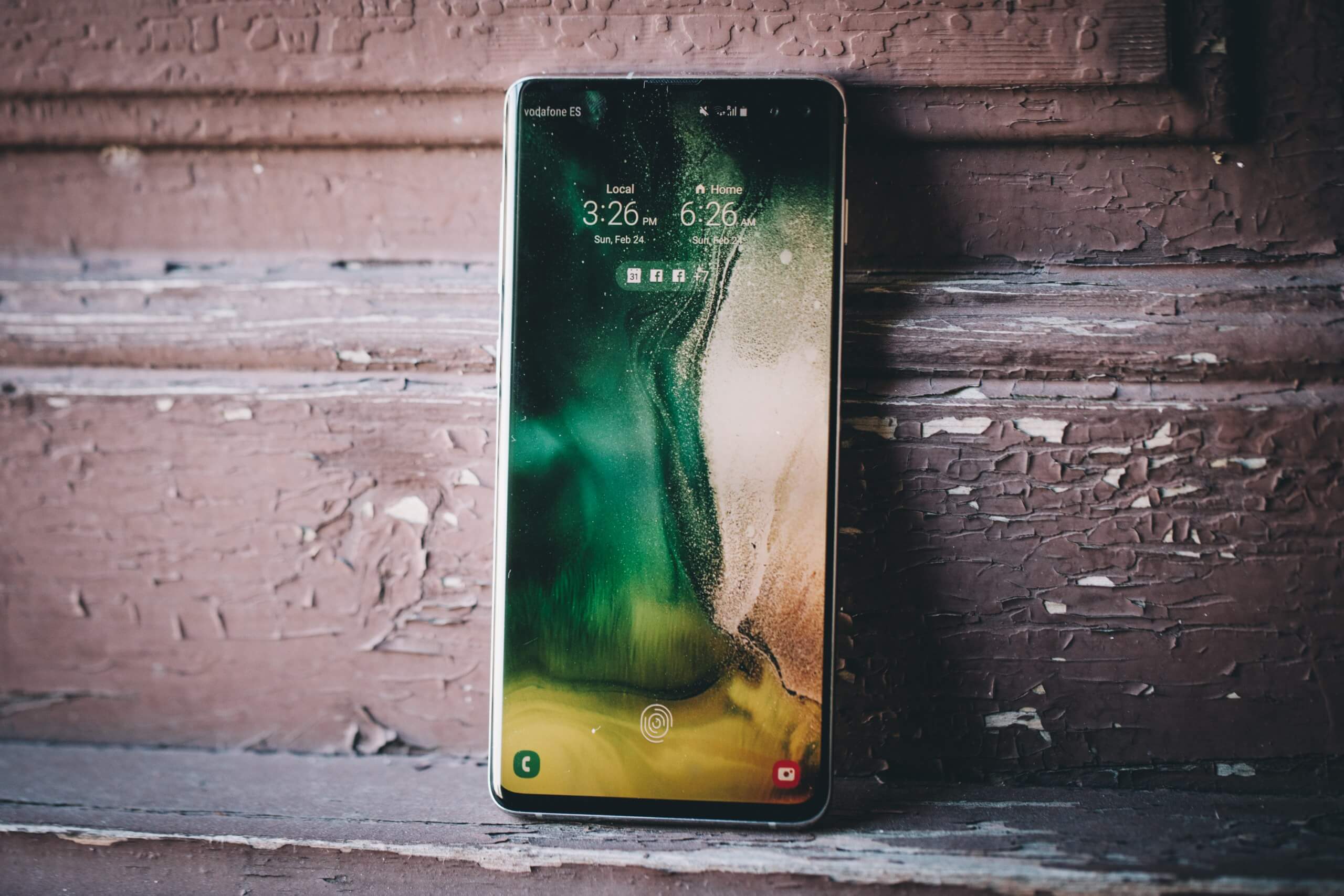 Samsung Galaxy S10 now available, comes with six months of free Spotify Premium