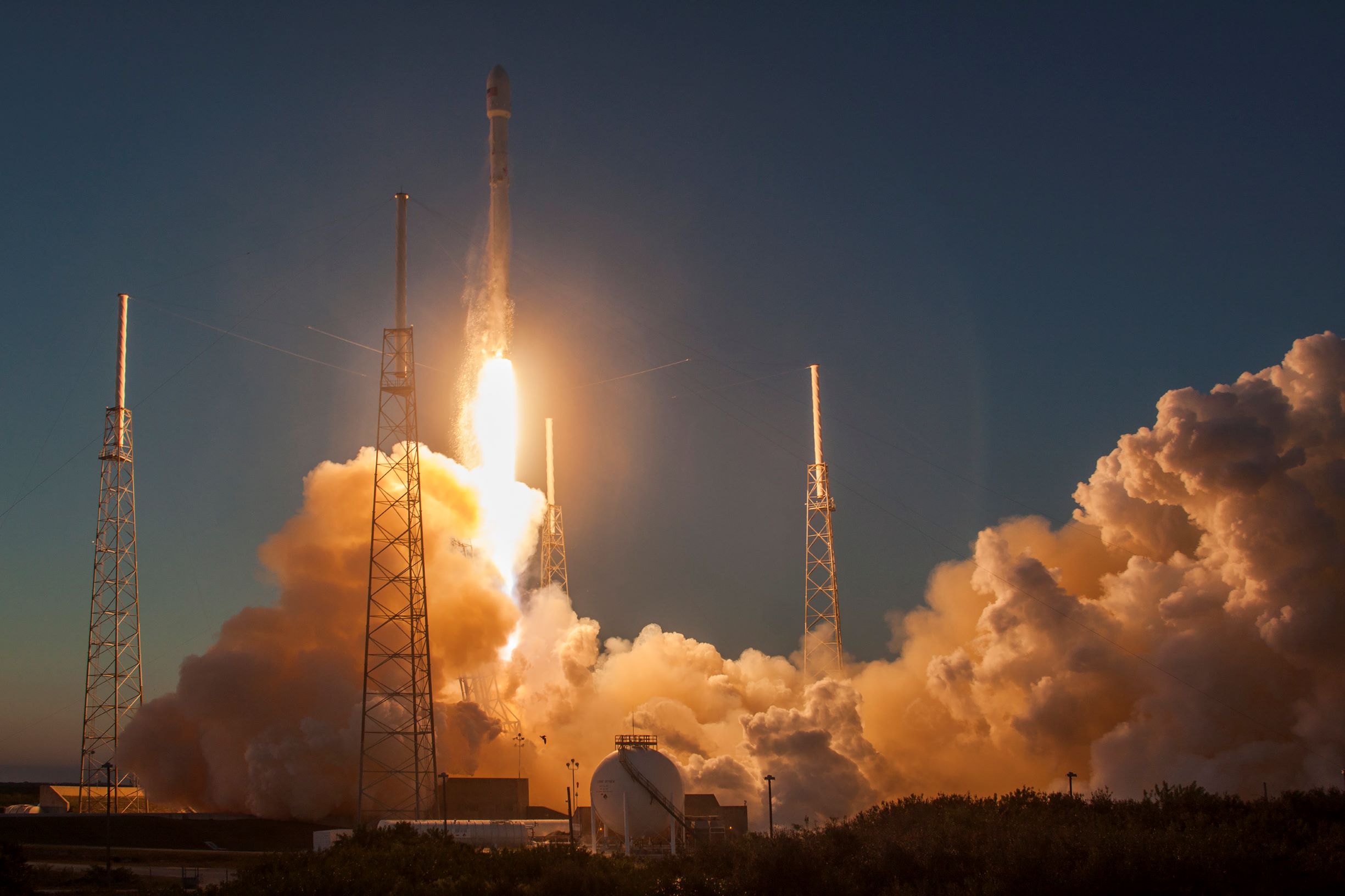 SpaceX halves the orbiting height for part of their satellite internet network